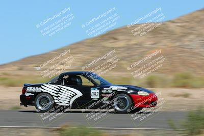media/Oct-01-2022-Team Topak Racing (Sat) [[f860fb51be]]/2-Inter Low 2/session 2 turn 11/